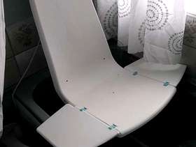 Freecycle Bath chair riser