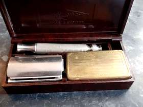 Freecycle Razor
