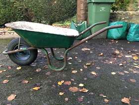 Freecycle Builders wheelbarrow
