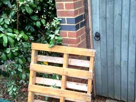 Freecycle Wooden pallets
