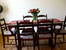 Freecycle Oak dining table and six chairs