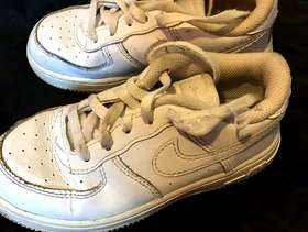 Freecycle Kids nike trainers