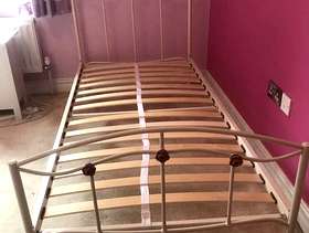 Freecycle Girls single bed