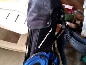 Freecycle Kids golf bag and clubs