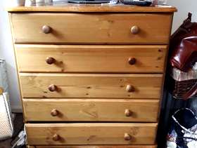 Freecycle Pine chest of drawers