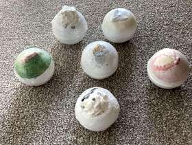 Freecycle Bath Bombs