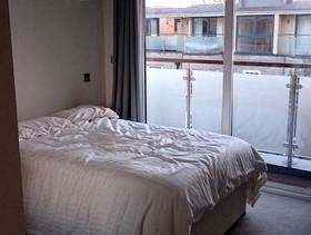 Freecycle Double bed, frame and matress