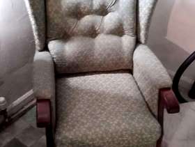 Freecycle Queen Anne type chair