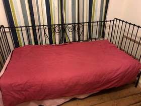 Freecycle Ikea bed
