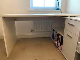 Freecycle Large Desk with Storage