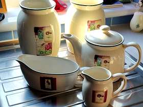 Freecycle Crockery set