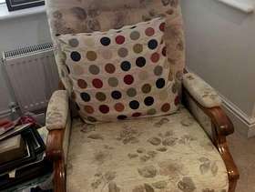 Freecycle 3 Seater sofa and recliner armchair