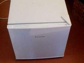 Freecycle Small Fridge