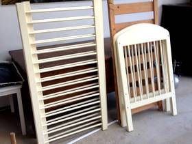 Freecycle Baby cot