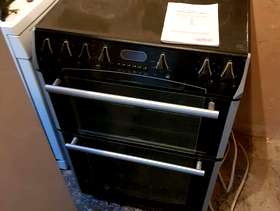 Freecycle Bellingham electric cooker with ceramic top
