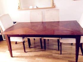 Freecycle Dining room table and 6 chairs