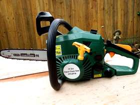 Freecycle Petrol chainsaw