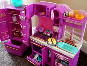 Freecycle My generation kitchen set