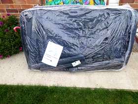 Freecycle Brand new plastic green garden table