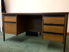 Freecycle Office desk