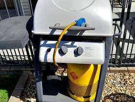 Freecycle Gas bbq
