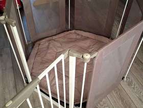 Freecycle Lindam fabric play pen room divider