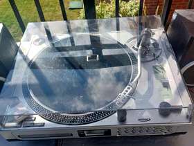 Freecycle Turntable / cassette / CD music centre