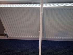 Freecycle Basic plastic curtain track, 1.2m, Homebase