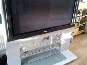 Freecycle Panasonic digital progressive plasma TV 42 inch