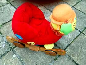 Freecycle Mama's and Papa's Lottie Ladybird ride on toy