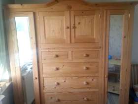 Freecycle Double Wardrobe