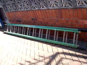 Freecycle Extension Ladder
