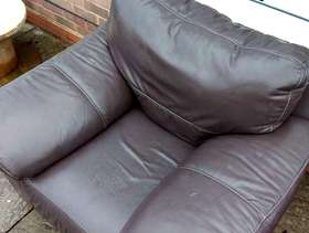 Freecycle Brown leather armchair