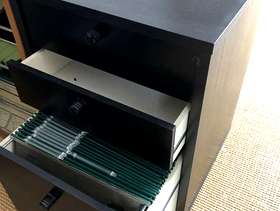 Freecycle Wooden filing cabinet, 3 drawers
