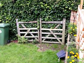 Freecycle Wooden gates