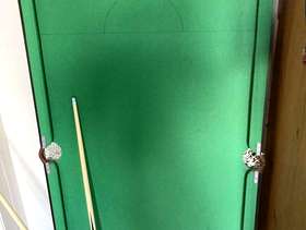 Freecycle Snooker Table Small