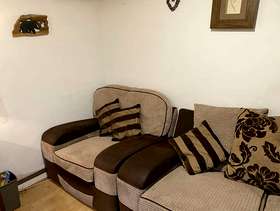 Freecycle 2 x1 seater chairs 1 x 2 seater sofa