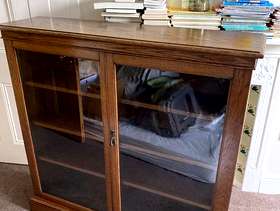 Freecycle Glass-fronted oak book case