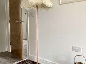 Freecycle Standard lamp
