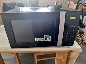 Freecycle Daewoo microwave