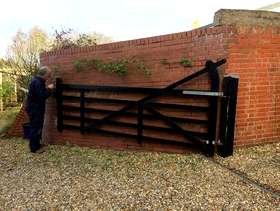 Freecycle GateHardwood turned heel