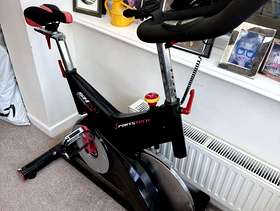 Freecycle Sportstech Professional Indoor Cycling Exercise Bike SX500