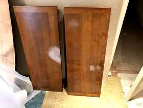 Freecycle Grange (brand) dining table, 44” rd, expands w two insertable ...