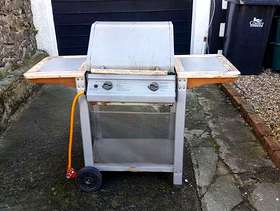 Freecycle Gas barbeque