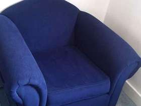Freecycle Comfy blue armchair