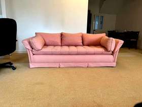 Freecycle Sofa. Long Collection BARDNEY