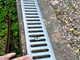 Freecycle Bielbet A15 Galvanised Drain Cover