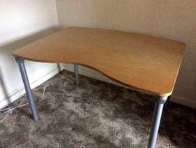 Freecycle Computer/office desk