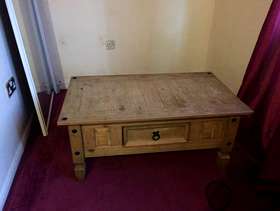Freecycle Coffee table with drawer