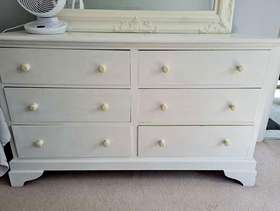 Freecycle Large chest drawers